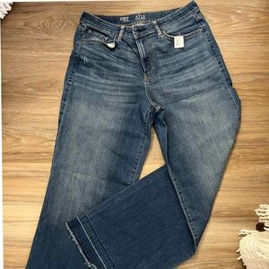 A.N.A. Women’s High Rise Wide Leg Jean - Size 10